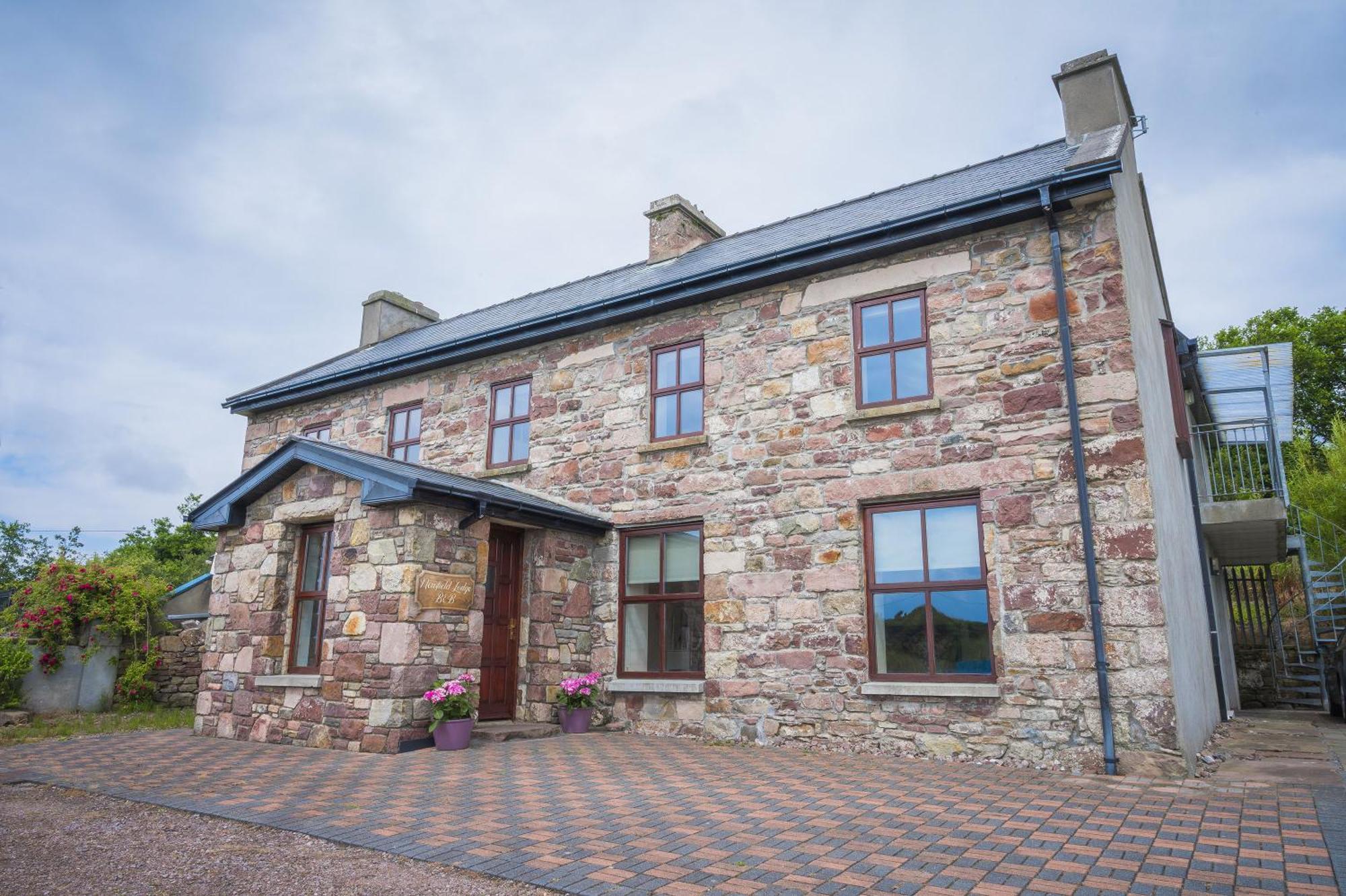 Nevins Newfield Inn Ltd Mulranny Exterior photo